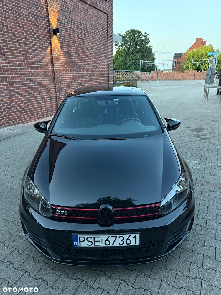 Volkswagen Golf 2.0 GTI - 8