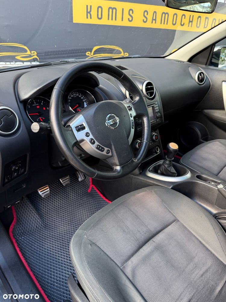 Nissan Qashqai 1.6 dCi 4 x 4 DPF I-Way - 12