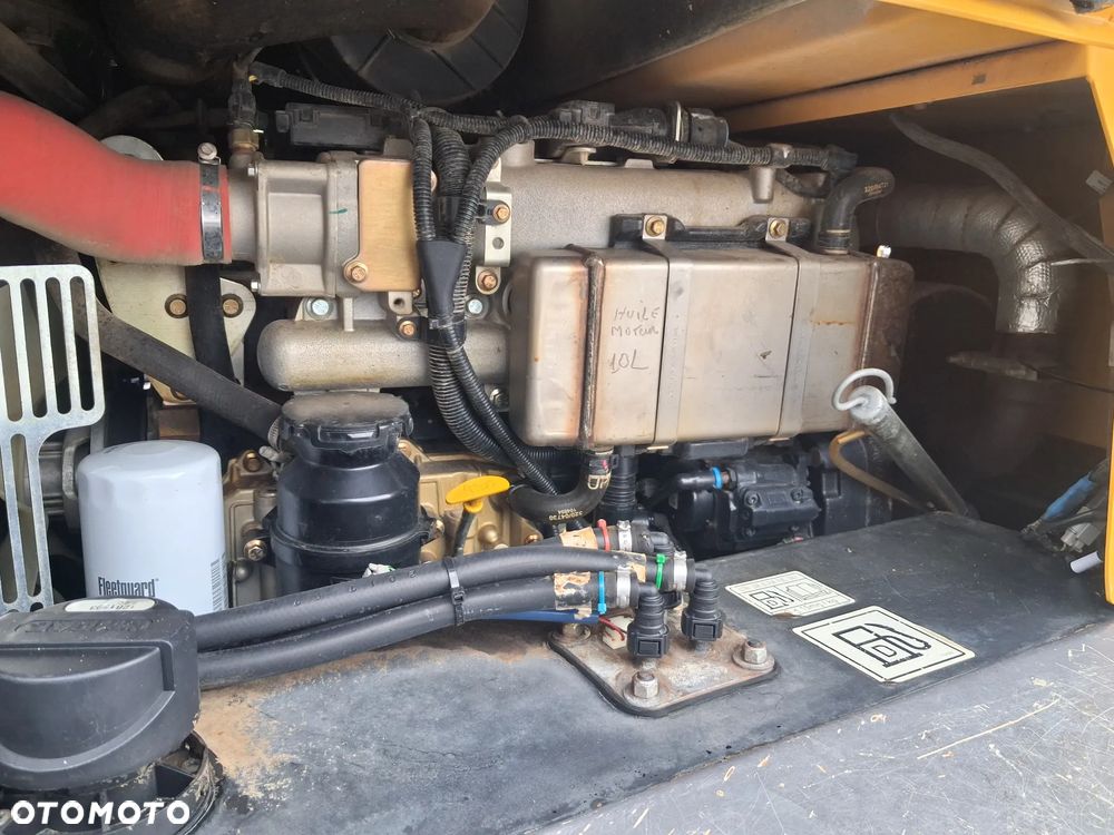 Mecalac TA 6s - 9