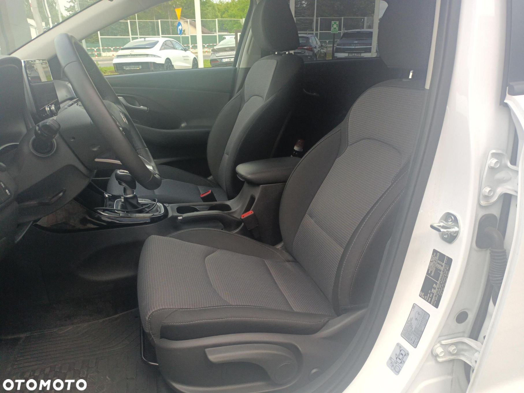 Hyundai i30 1.5 DPI Pure - 12