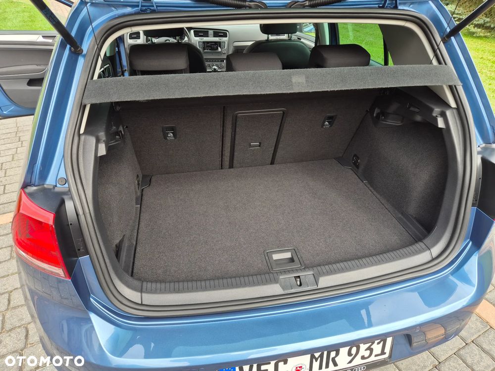 Volkswagen Golf 1.2 TSI BlueMotion Technology Comfortline - 35