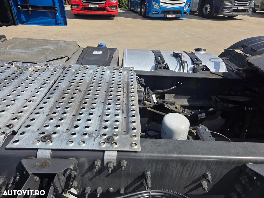 Volvo FH500, 2020, 535.000km, 2 rezervoare, ANV NOI, AUTOMATA, Clima STATIONARE, FRIGIDER, Aeropachet, rulata doar in GERMANIA, posibilitate leasing 4 ani, STARE FOARTE BUNA-PROMOTIE 46.900 EUR+Tva - 31