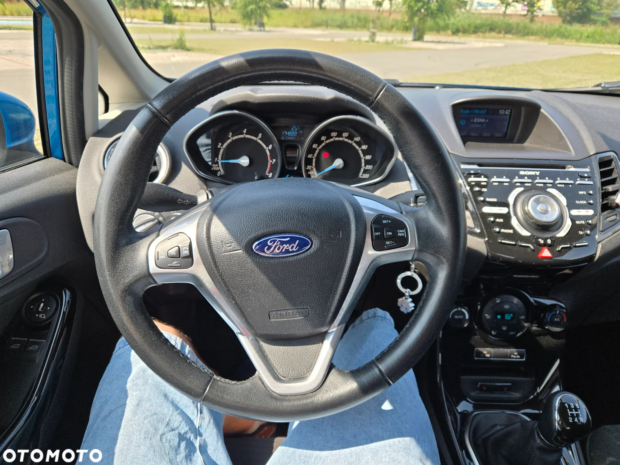 Ford Fiesta 1.0 EcoBoost Start-Stop Titanium - 18