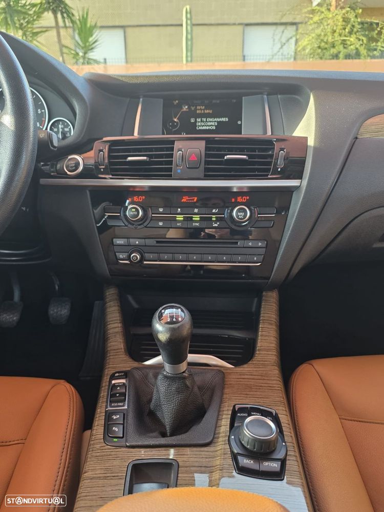 BMW X4 20 d xDrive - 12