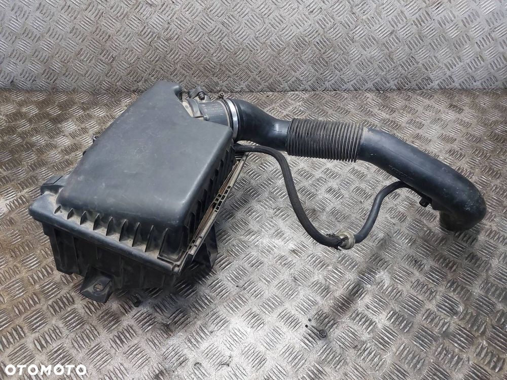 OBUDOWA PRZEPŁYWOMIERZ RURA VOLVO S80 I 2.5 T 8649673 8670112 30680446 - 1