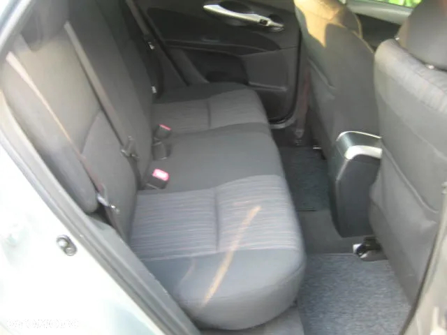 Toyota Auris 1.6 Premium - 27