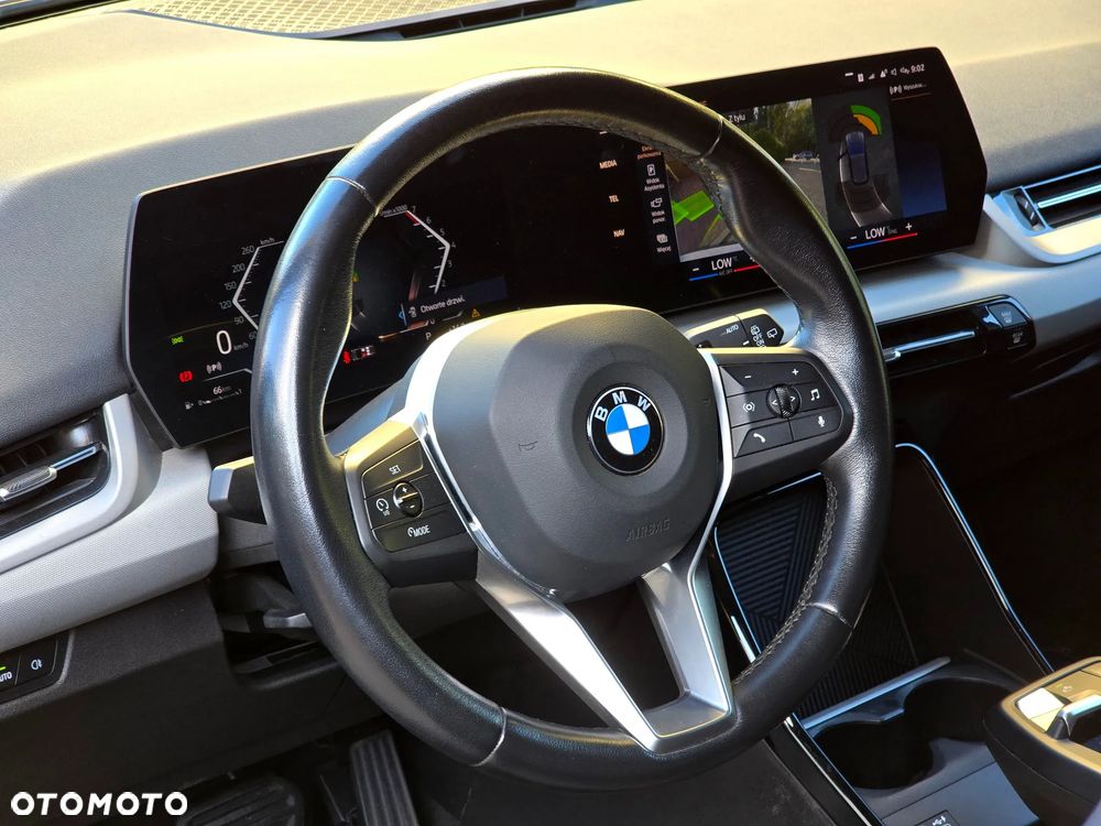 BMW Seria 2 218i - 13