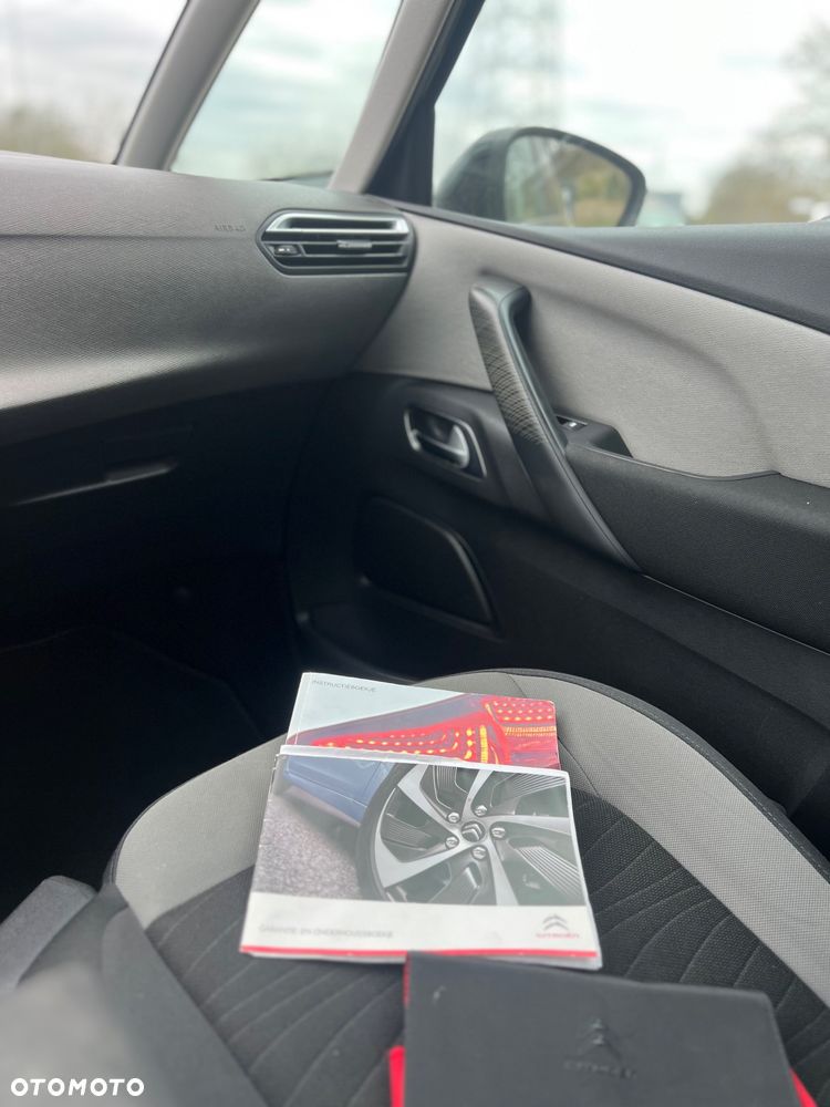 Citroën C4 Picasso - 9