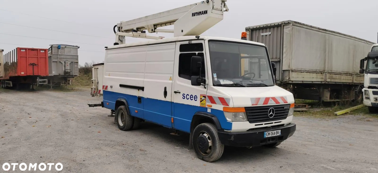 Mercedes-Benz VARIO 815D 17 M - 4