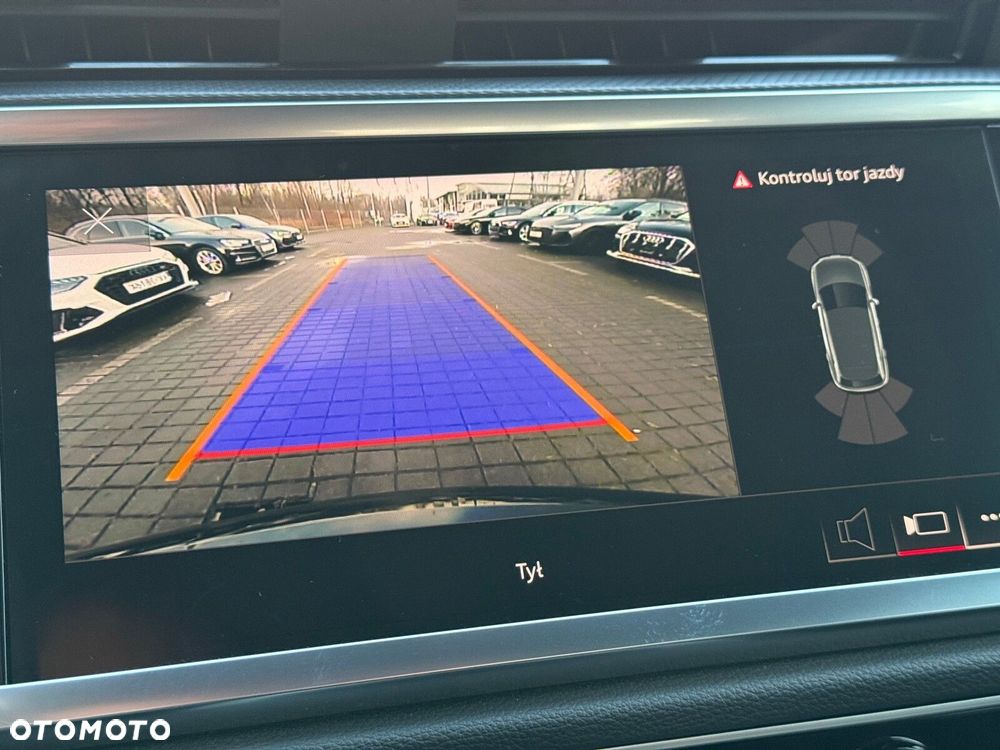 Audi Q3 - 19