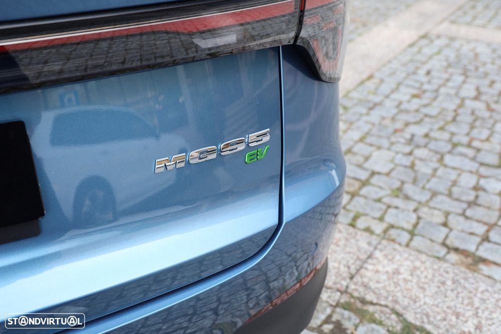 MG MGS5 EV 64 kWh Luxury - 28