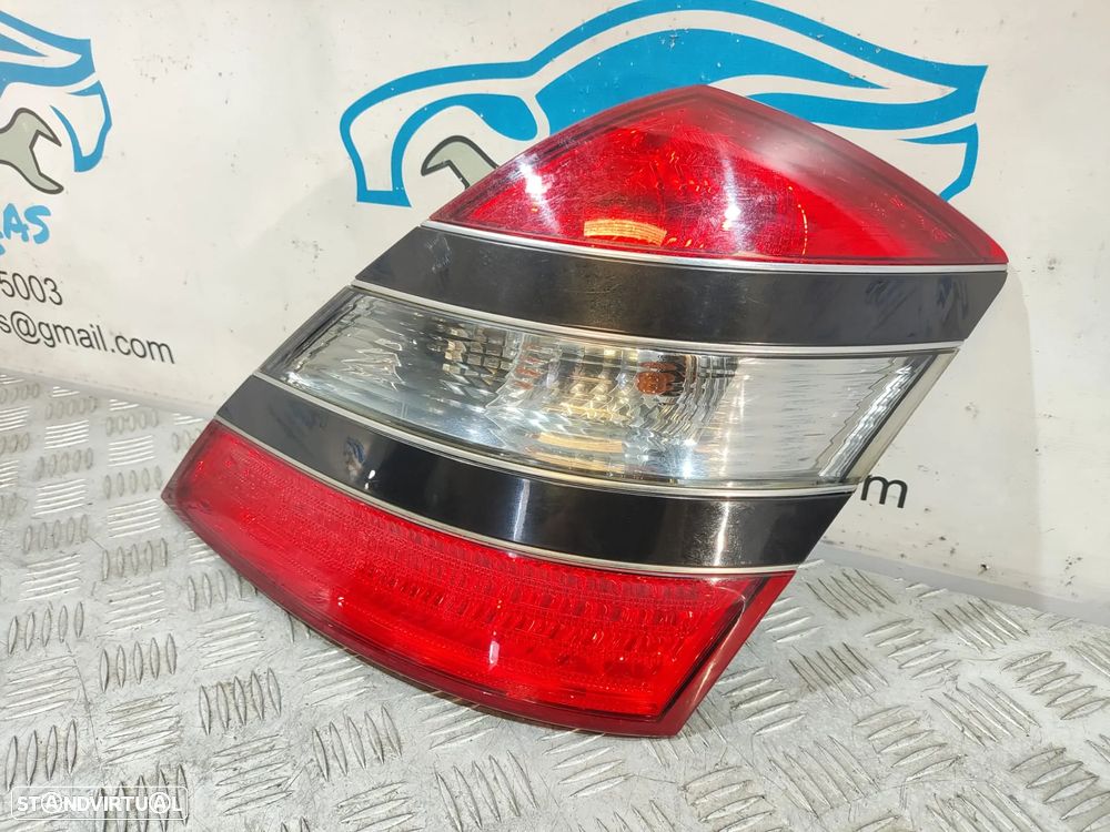 Farolim Direito Traseiro Mercedes Benz Class S W221 A2218200264 - 5
