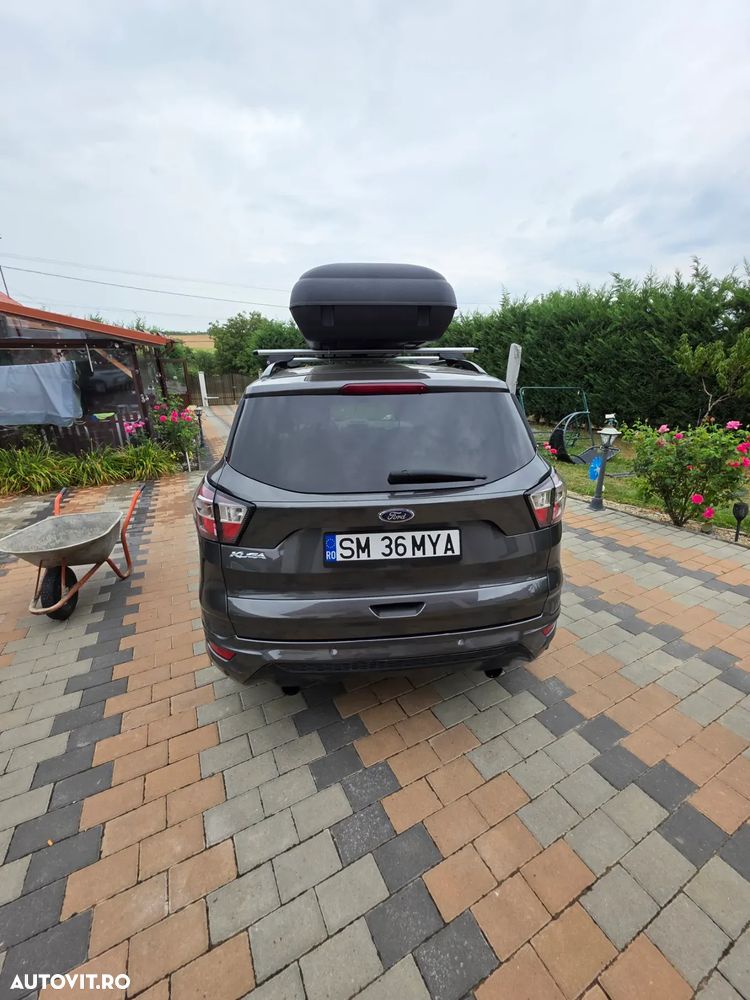 Ford Kuga 2.0 TDCi 4x2 ST-Line - 8
