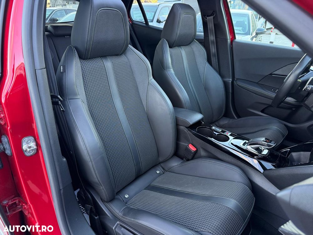 Peugeot 2008 1.2 L PureTech STT EAT8 GT Line - 18