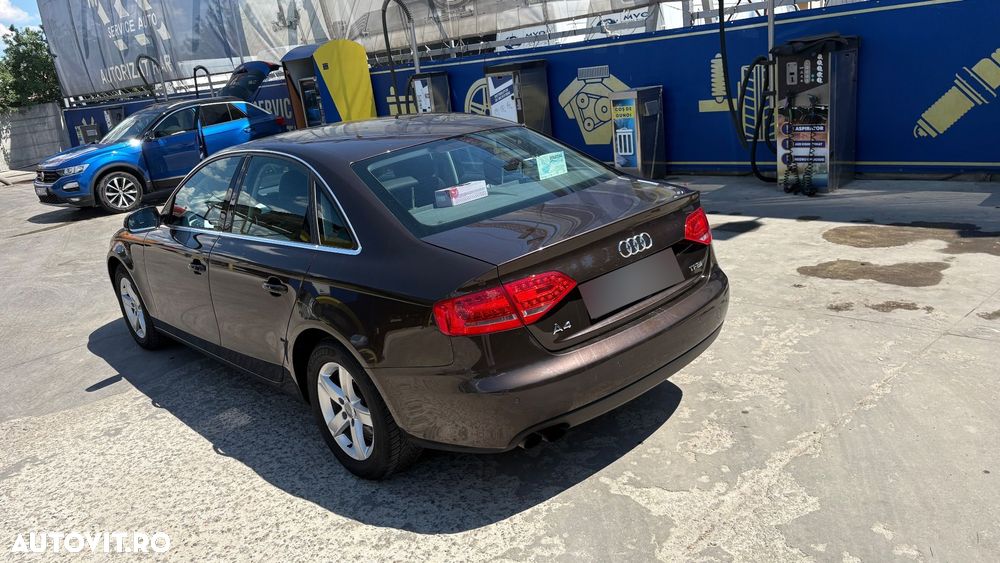 Audi A4 Limuzina 1.8 TFSI Ambiente - 9