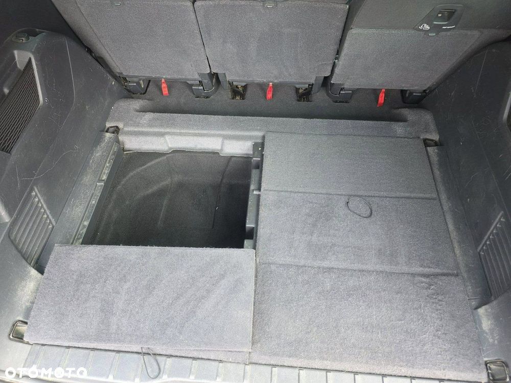 Peugeot 5008 HDI FAP 115 Family - 31