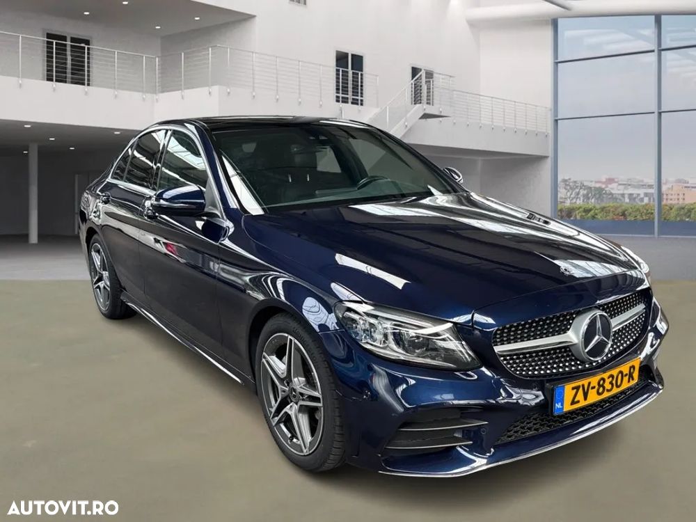 Mercedes-Benz C - 1