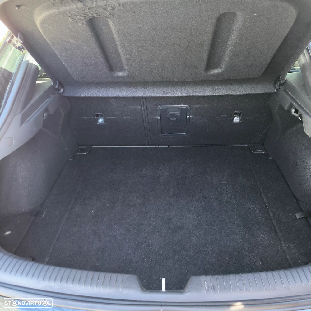 Hyundai i30 Fastback - 8