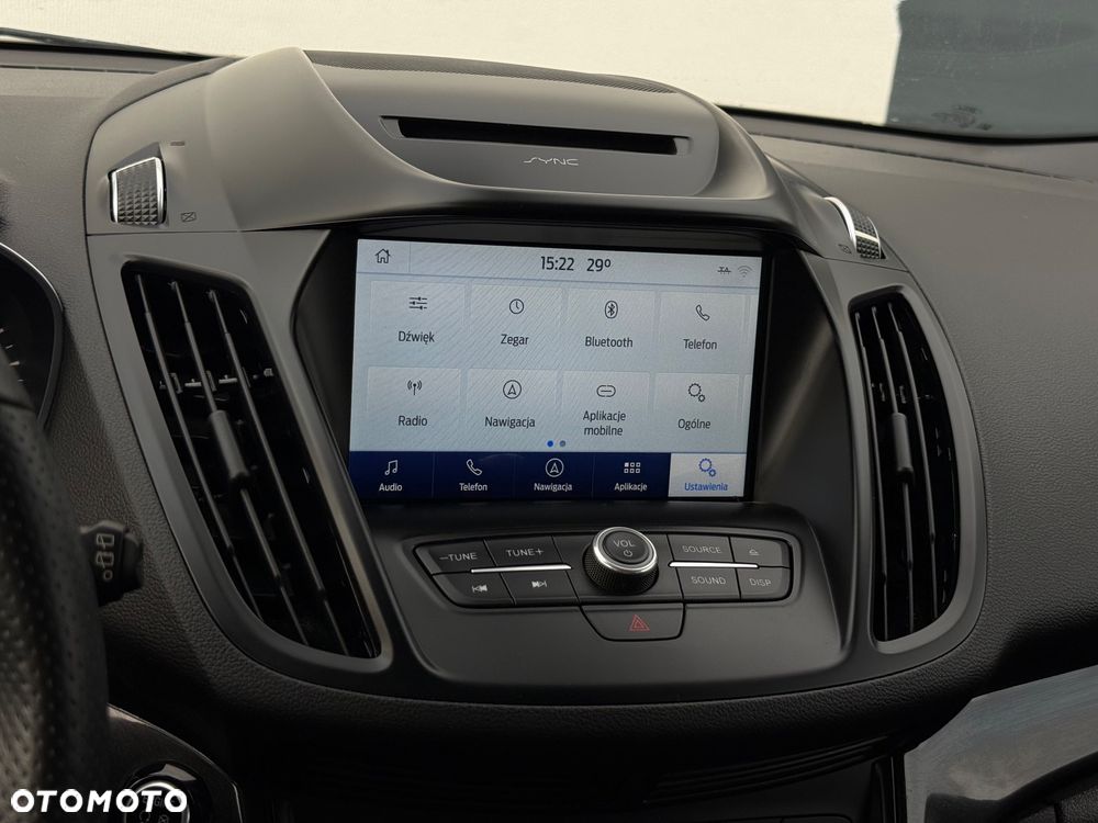 Ford Kuga 1.5 EcoBoost 2x4 ST-Line - 21