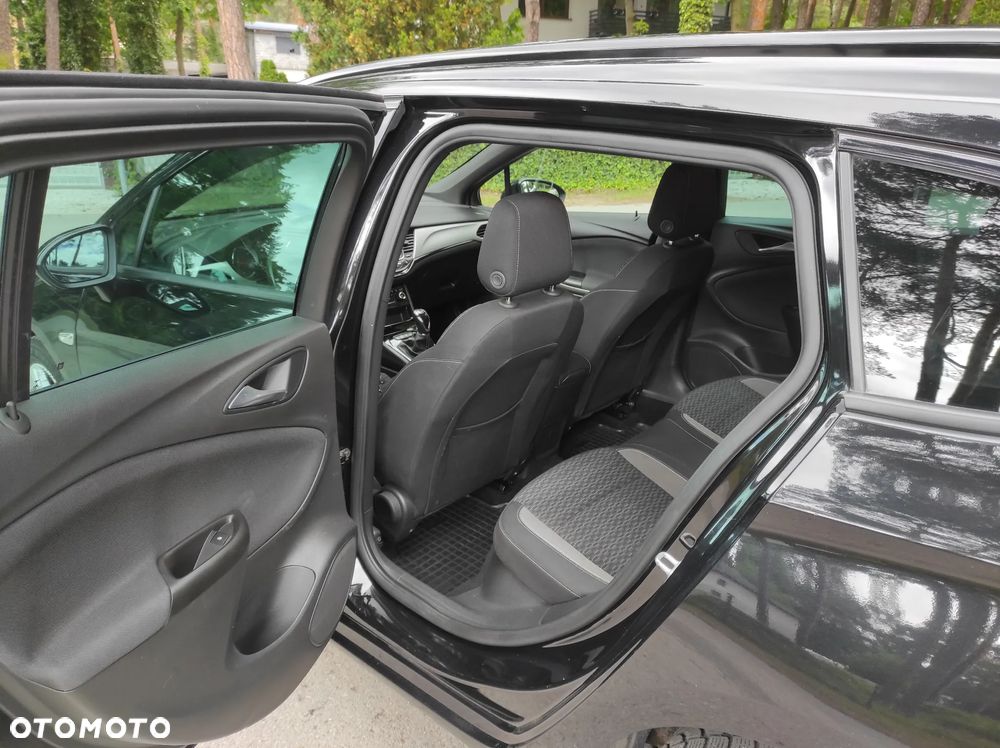 Opel Astra - 10