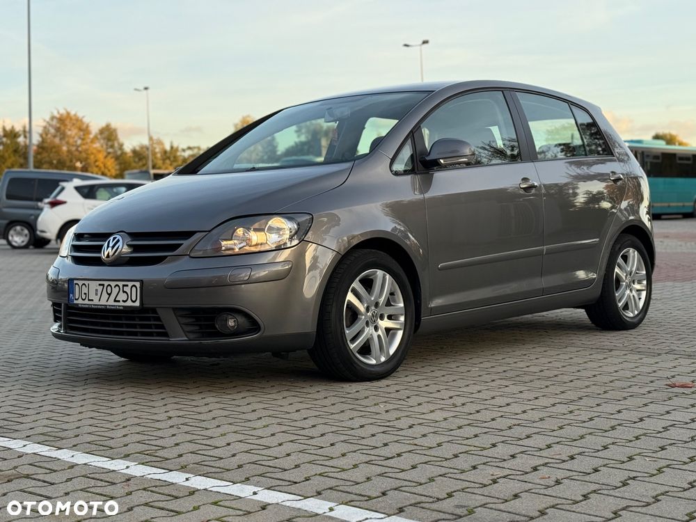 Volkswagen Golf Plus 1.6 Goal - 12