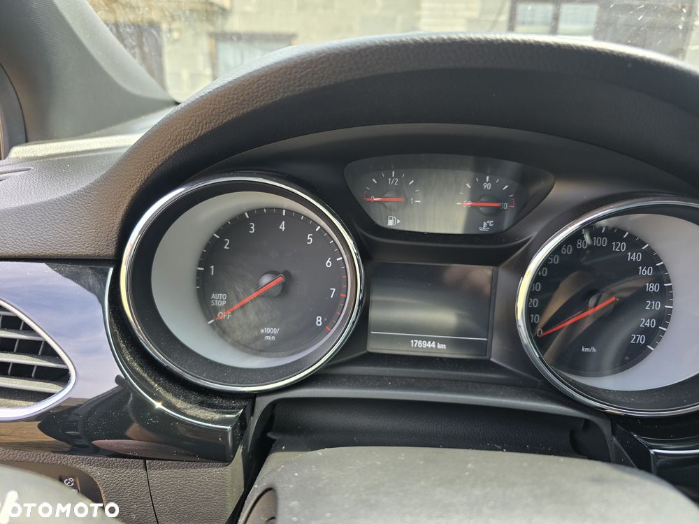 Opel Astra 1.6 Turbo Start/Stop Dynamic - 6