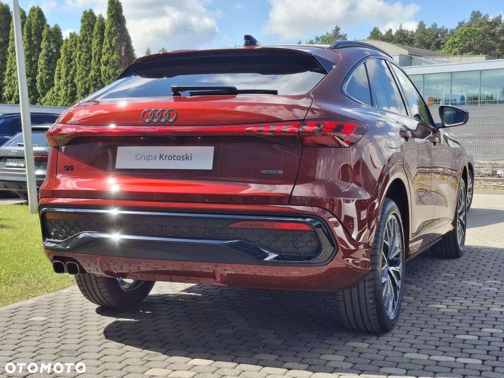 Audi Q5 Sportback - 12