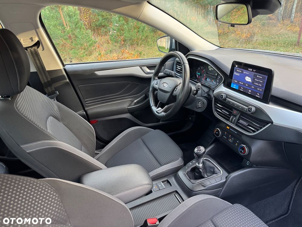 Ford Focus 1.5 EcoBlue SCR Trend - 32