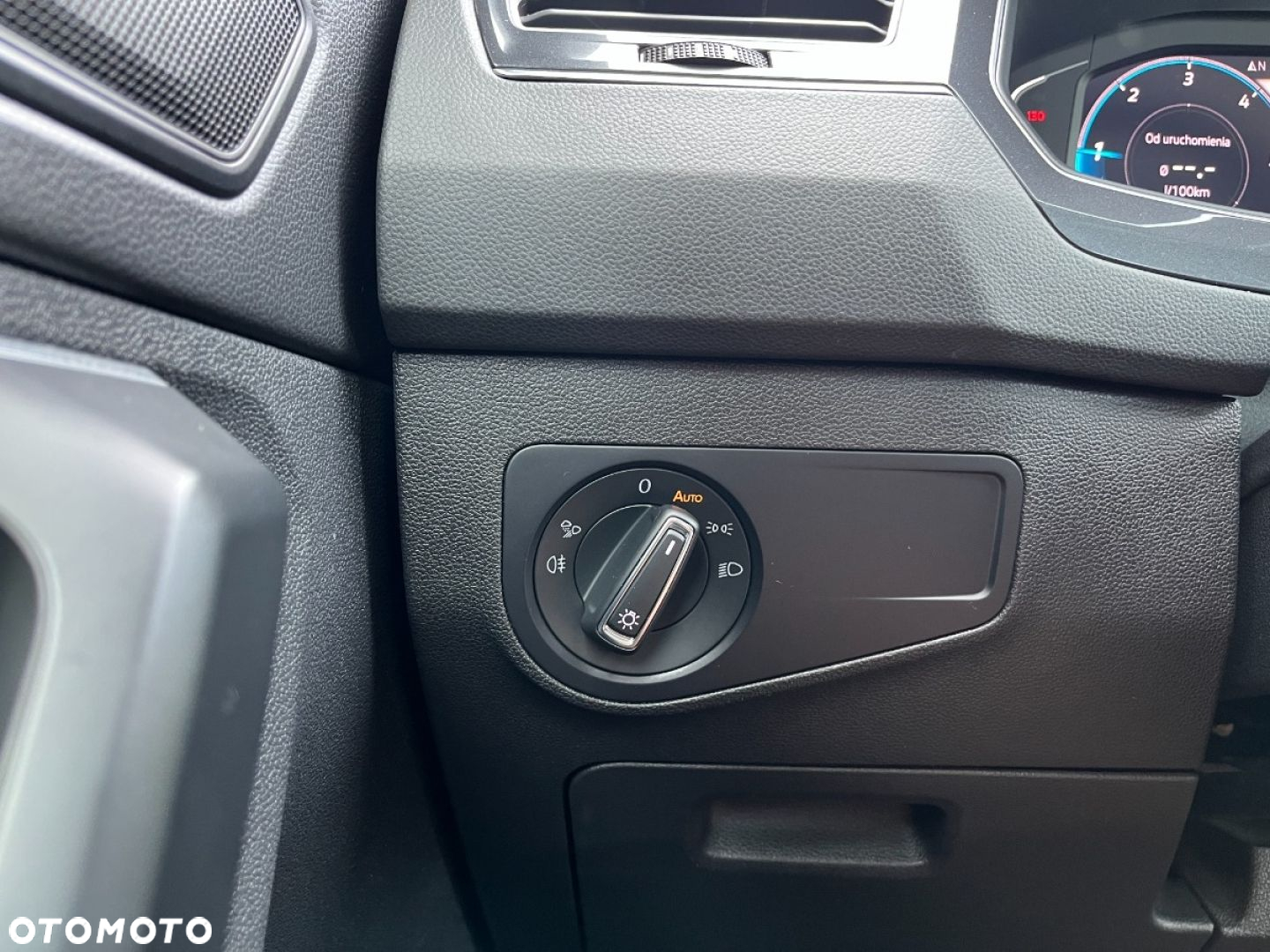 Volkswagen Tiguan 2.0 TDI SCR DSG R-Line - 25