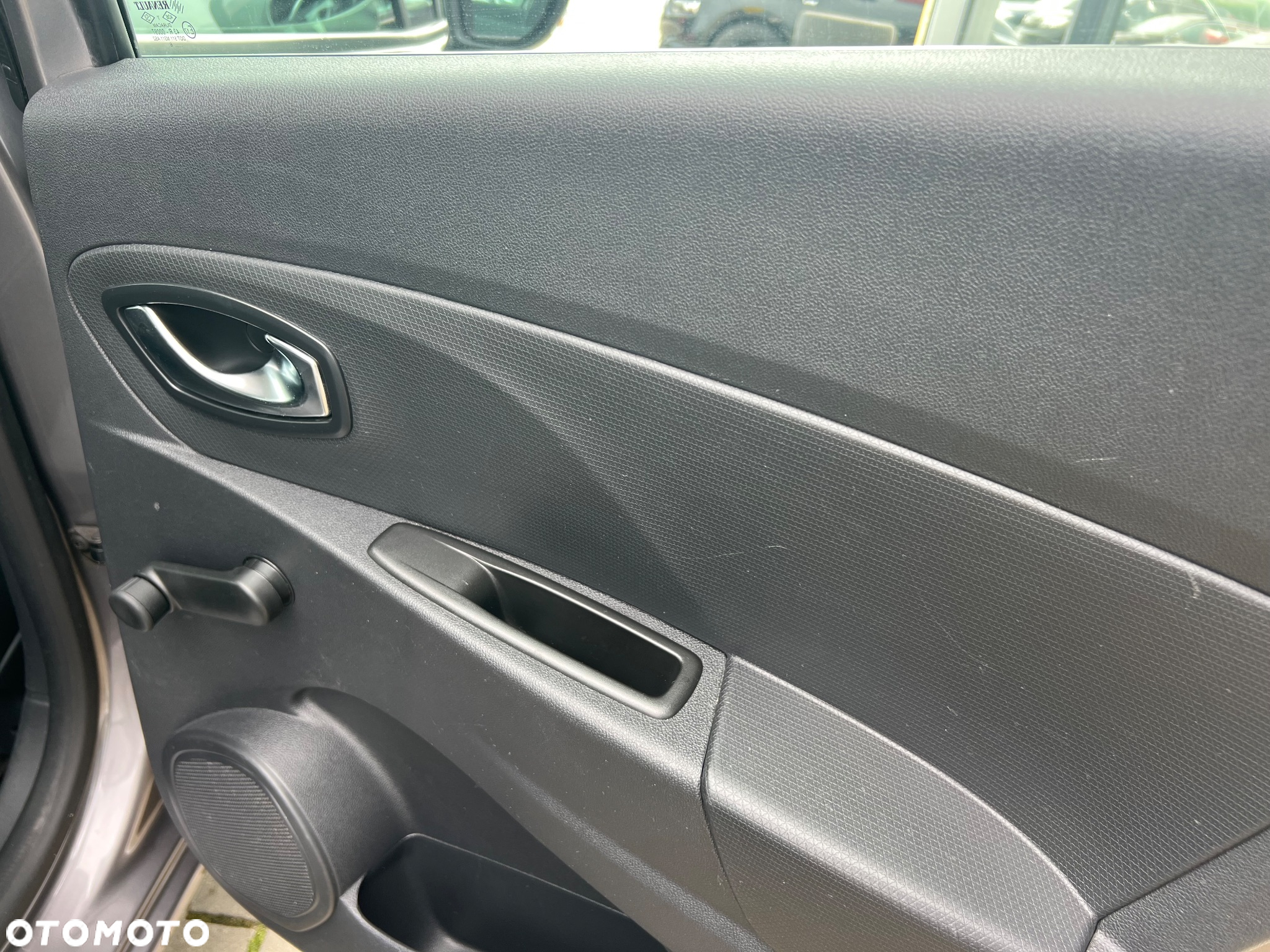 Renault Clio 0.9 Energy TCe Limited - 13
