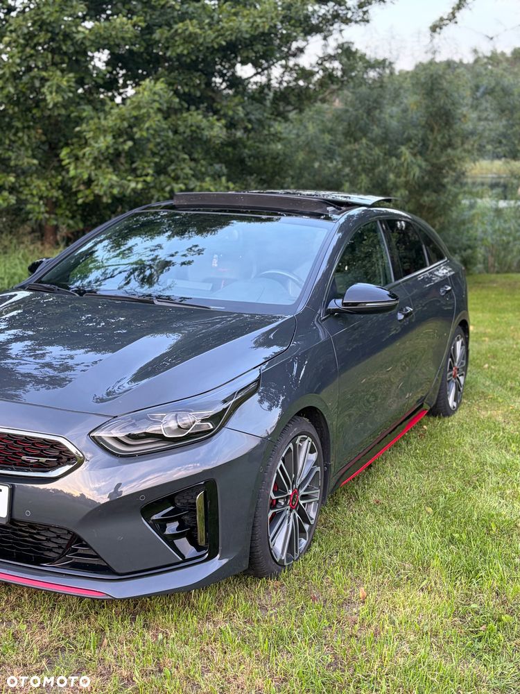 Kia ProCeed 1.6 T-GDI GT DCT - 9