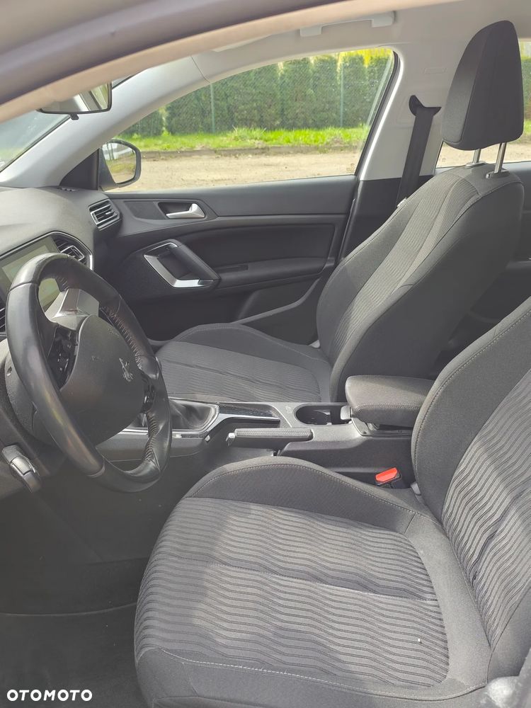 Peugeot 308 BlueHDi 120 Stop & Start Active - 10