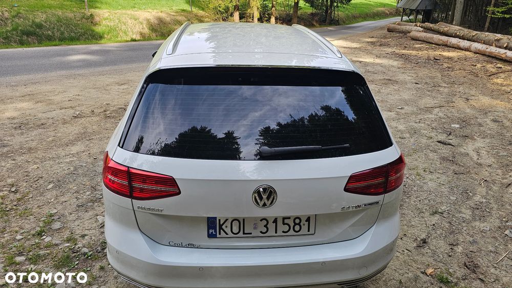 Volkswagen Passat 2.0 TDI BMT Highline - 8