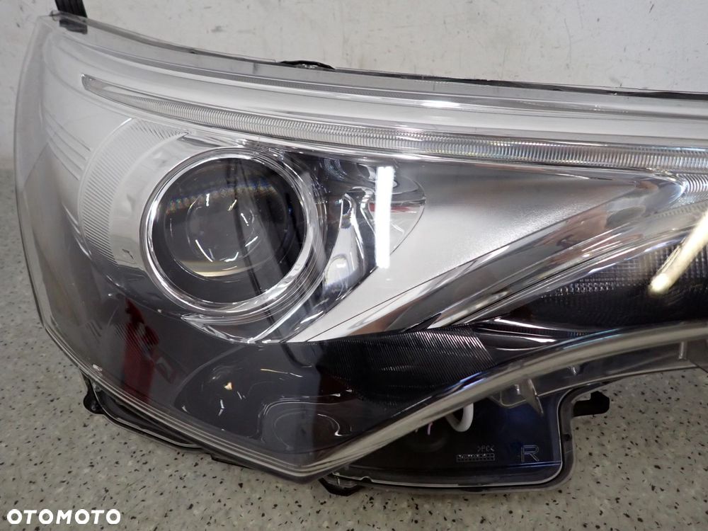 TOYOTA AVENSIS T27 15-18 REFLEKTOR PRAWY LAMPA PRZEDNIA LED LIFT - 6