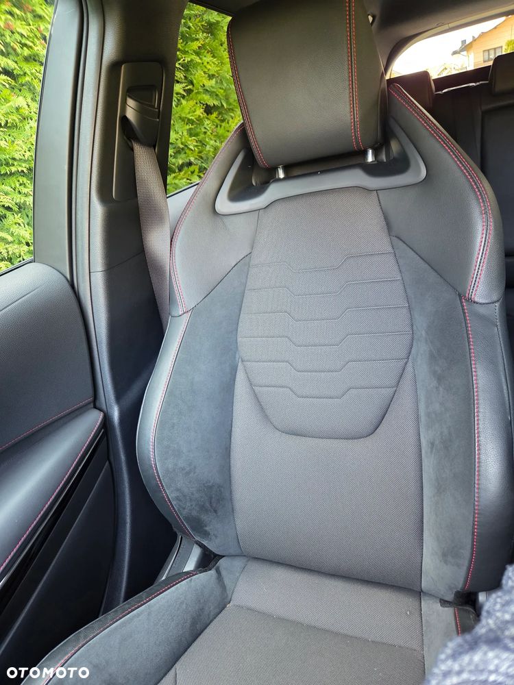 Toyota Corolla 2.0 Business Edition - 31