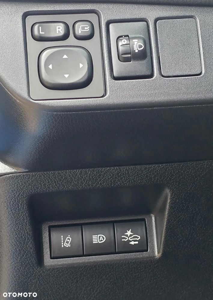 Toyota Yaris - 20
