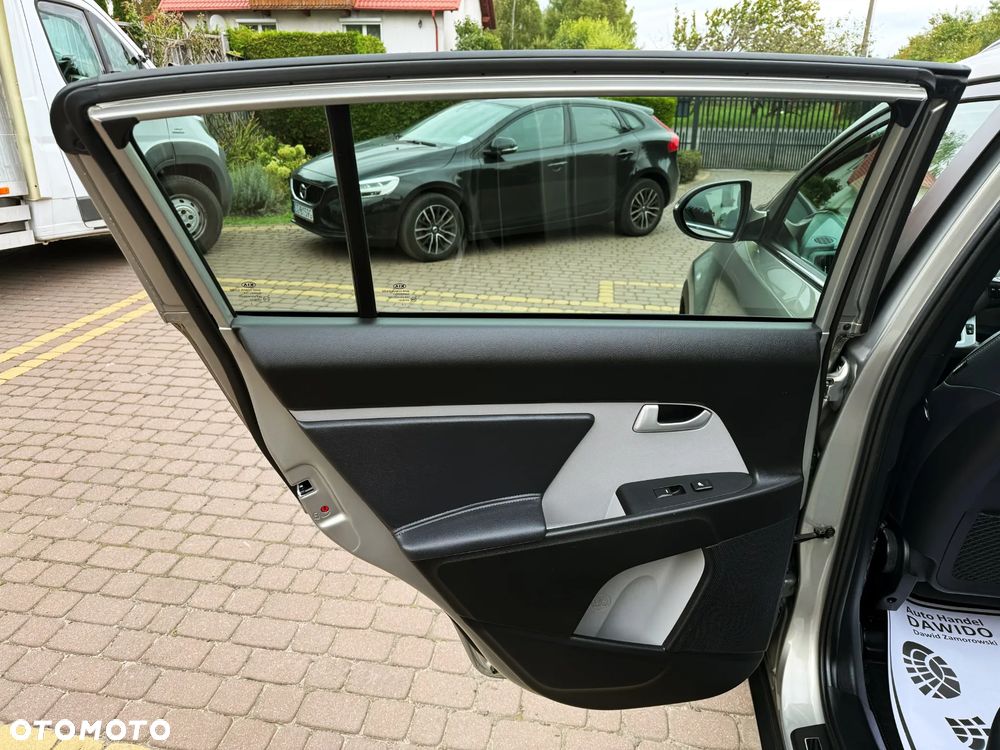 Kia Sportage 2.0 GDI 2WD Spirit - 38