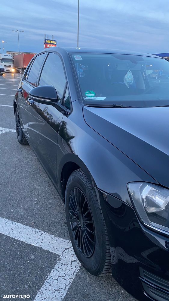 Volkswagen Golf 1.6 TDI DPF BlueMotion Technology Comfortline - 14