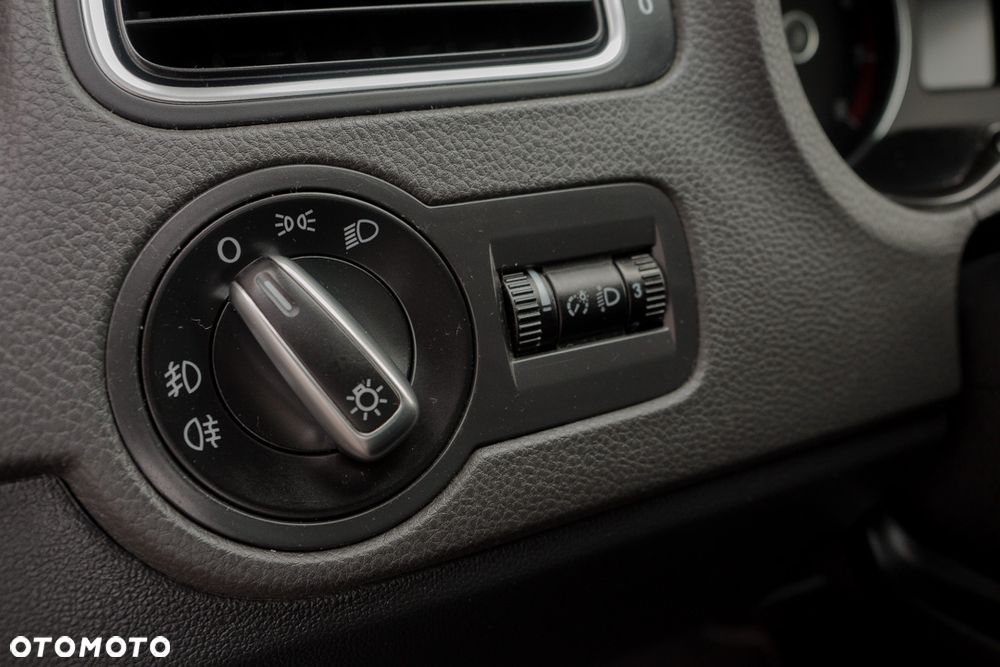 Volkswagen Polo 1.4 16V Highline - 15