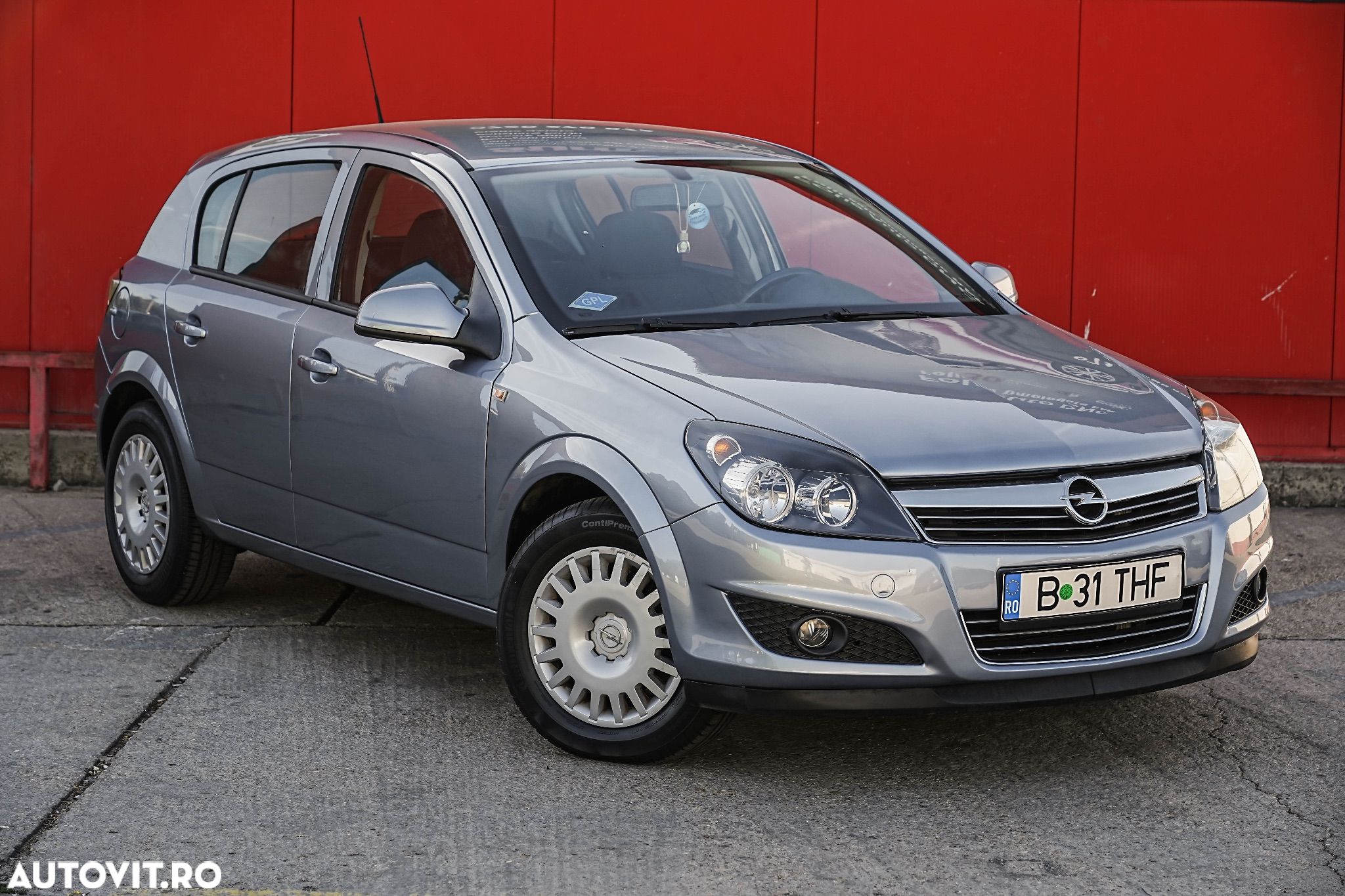 Opel Astra - 1