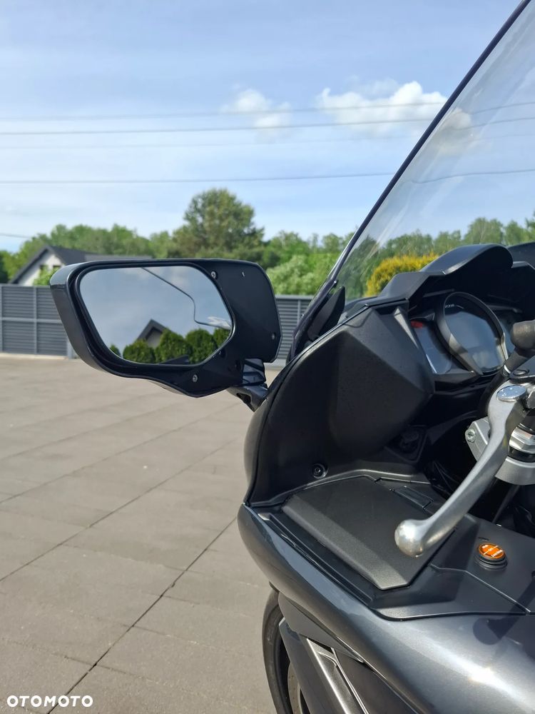 Yamaha FJR - 11