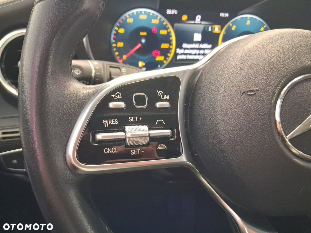 Mercedes-Benz GLC - 17