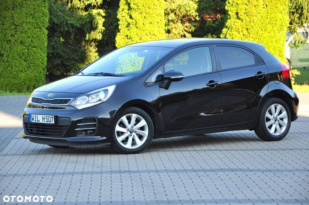 Kia Rio 2015 photo 4