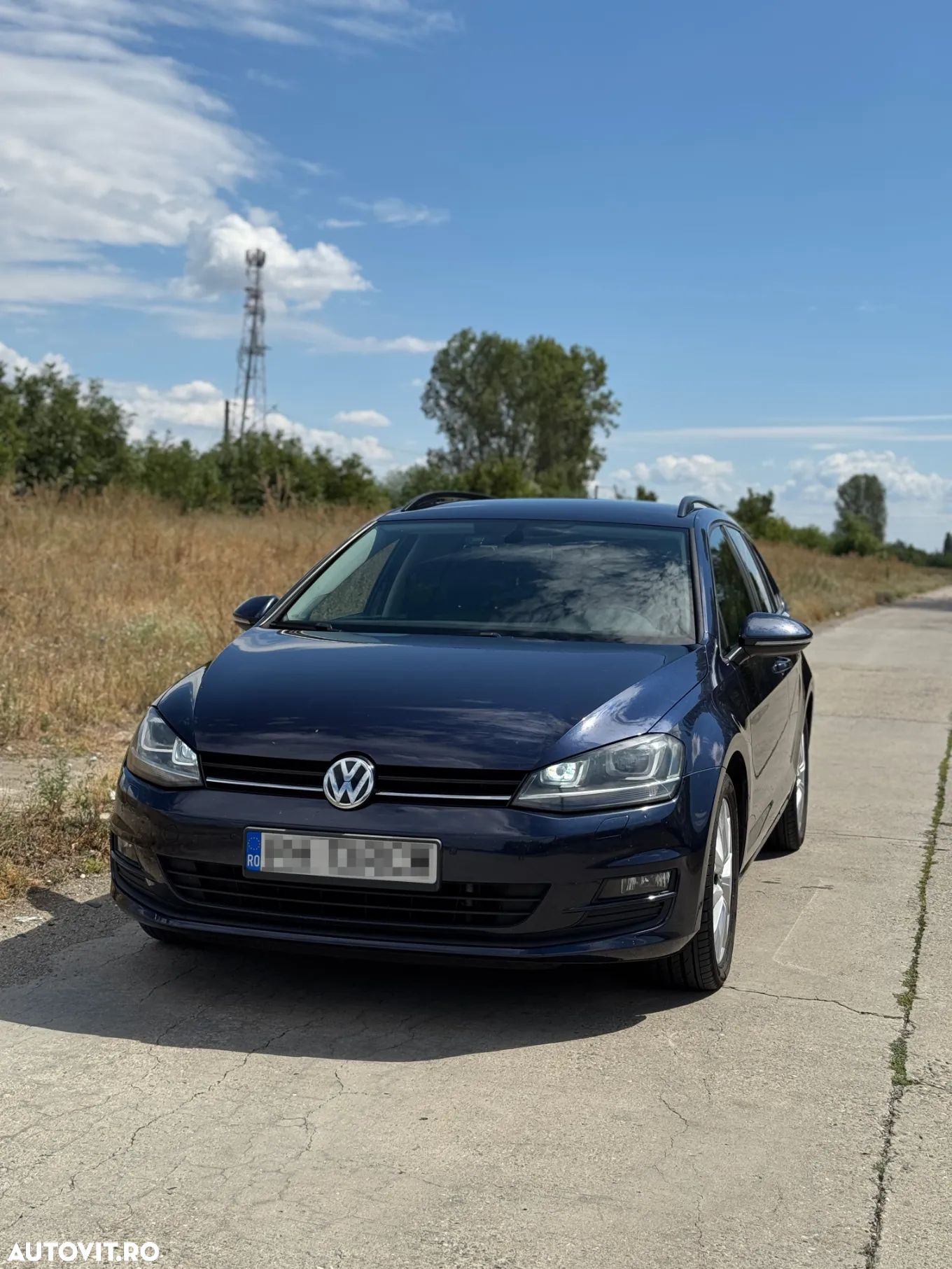 Volkswagen Golf 2.0 TDI DPF BMT Comfortline - 1