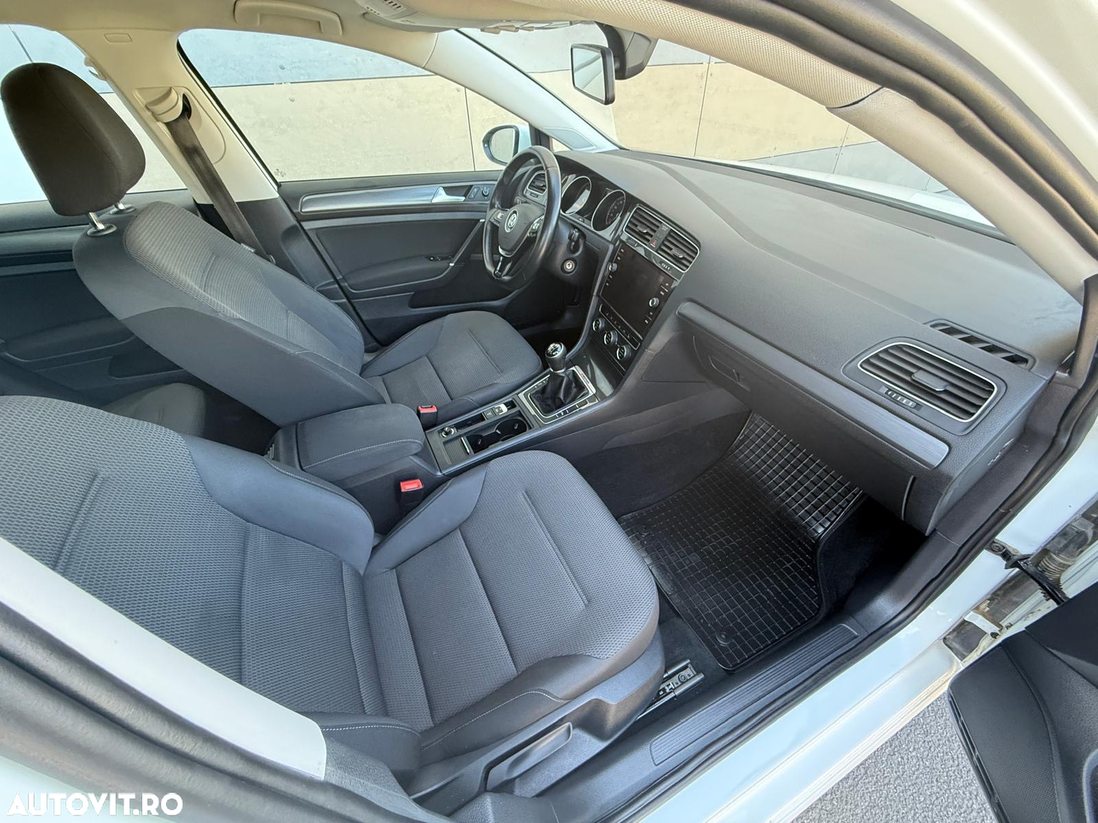 Volkswagen Golf 2.0 BlueTDI 4Motion Comfortline - 10