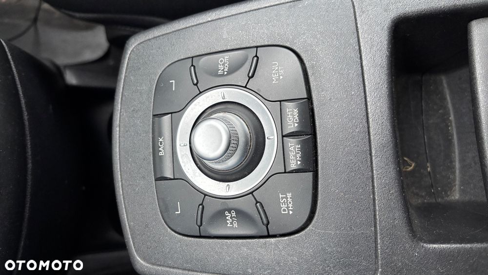 Renault Scenic 2.0 16V 140 CVT Dynamique - 12