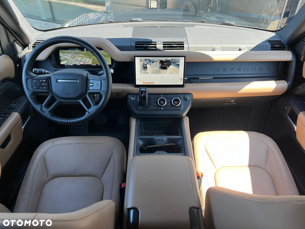 Land Rover Defender 3.0 D250 mHEV X-Dynamic HSE - 10