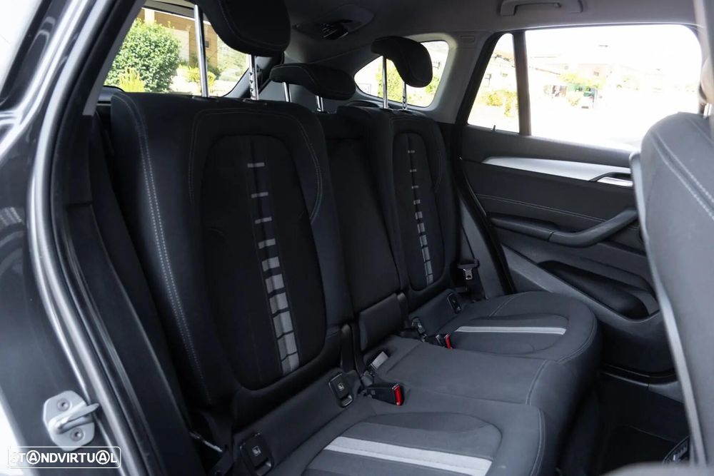 BMW X1 18 d sDrive Line Sport Auto - 10