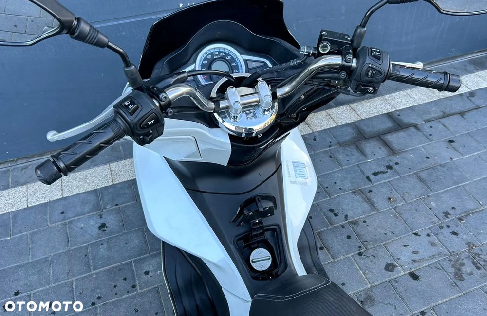 Honda PCX - 2