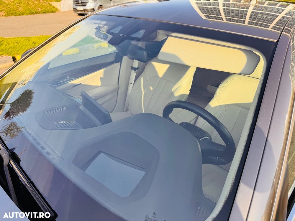 BMW Seria 5 530i Aut. - 13